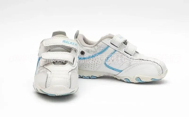 2025夏日风尚：新款运动鞋女款潮流指南